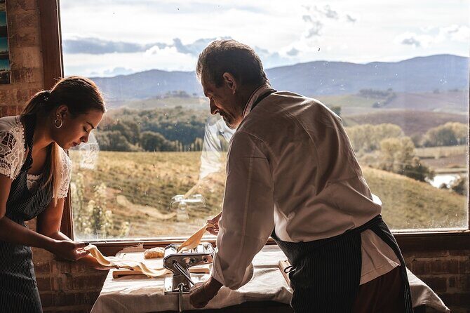 A Brunello Cooking Class with Vineyards View Winery - Why Castello Tricerchi is the right place to learn Tuscan cooking