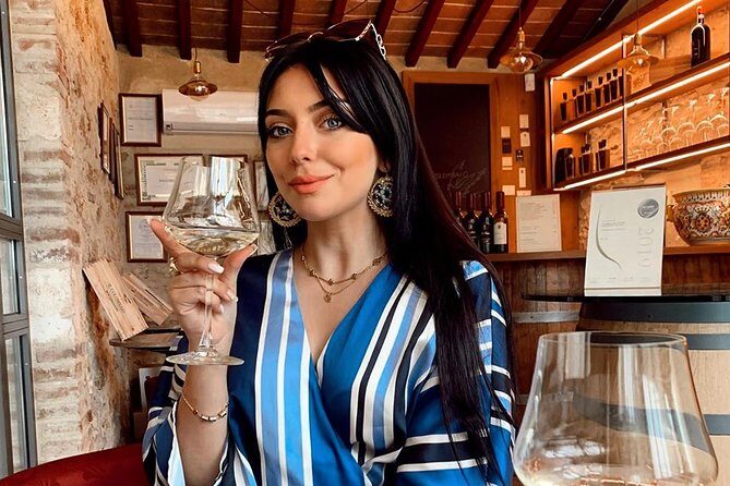 Chianti and San Gimignano - 2 Wineries with Pairing Lunch - What to bring: small items that make the day easier