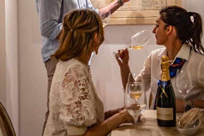 Exclusive Wine Tasting in the Historic Center of Siena - Where Siena’s historic center meets a sparkling wine focus