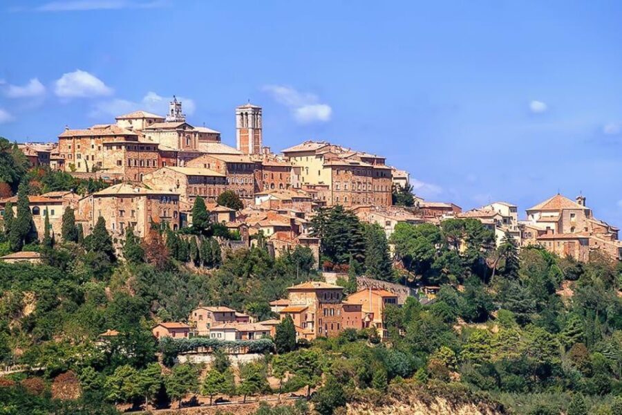 From Siena: Tuscany Hills Wine Tour - The second tasting moment and how to manage your snack expectations