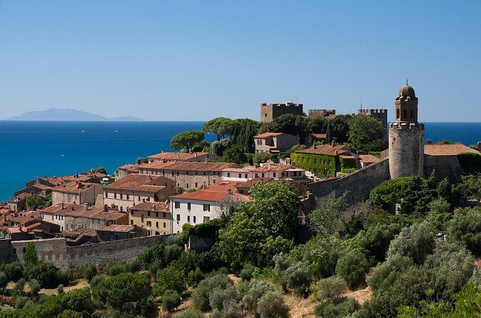 Guided tour of Castiglione della Pescaia - What’s included (and what you’ll need to handle)