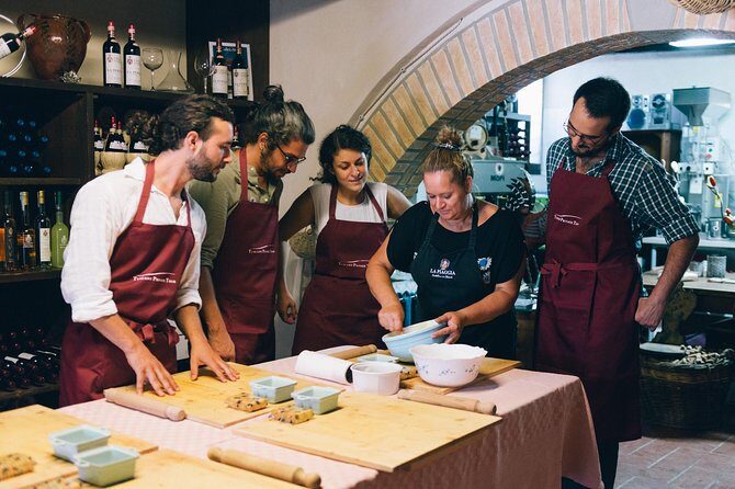 Private Cooking Class in Chianti from Siena - Key Things You’ll Notice on Arrival