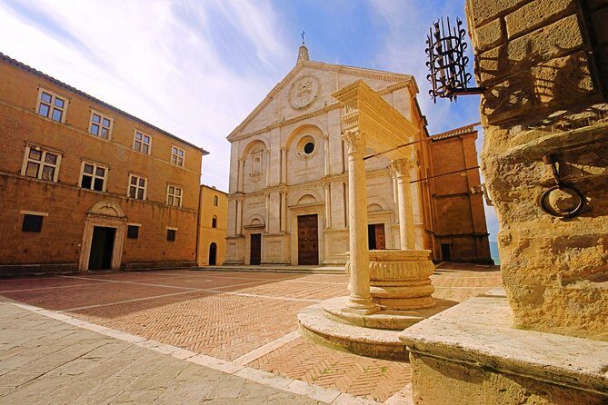 Private Tour: Pienza and Montalcino Organic Cheese and Wine Tour - Montalcino town stop: defense history, plus honeyed local flavors