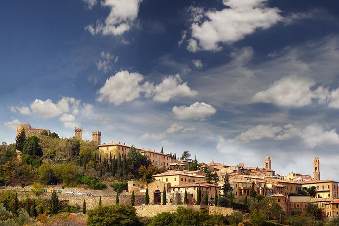 Private Tour: Pienza and Montalcino Organic Cheese and Wine Tour - Winery time in Montalcino: cellars, Rosso and Brunello tastings