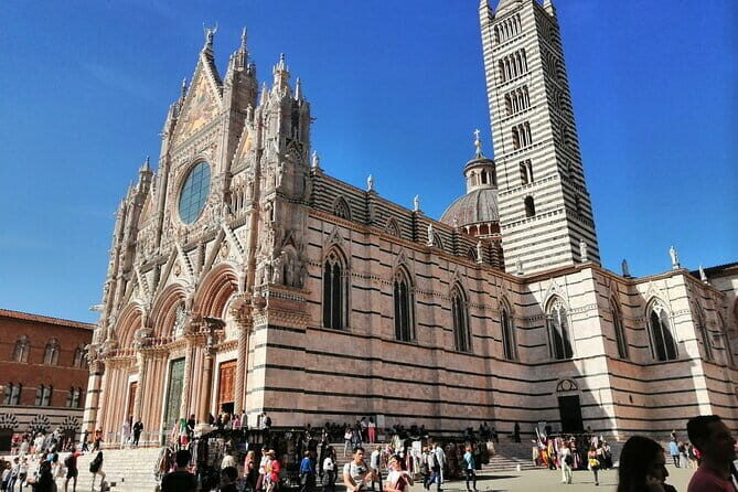 San Gimignano, Siena, Monteriggioni: Fully Escorted Tour, Lunch & Wine Tasting - Strada Statale 222 and the Chianti Winery: Lunch With Real Taste Education