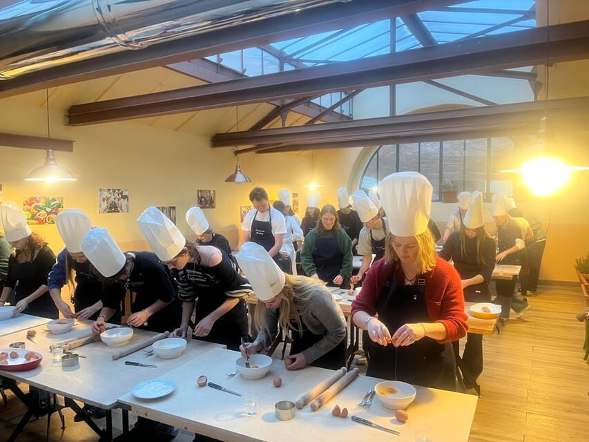 Siena: Pasta and Tiramisu Cooking Class with Wine - Where to Meet in Siena: Trattoria Fonte Giusta