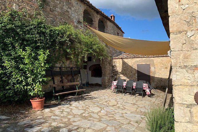 Siena: Small group Cooking Class in Chianti Farmhouse - Small Group Size: The Difference Between Watching and Doing