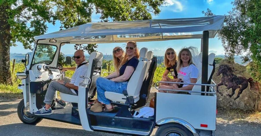 Siena: Tuk Tuk Tour with Wine Tasting - Key things to know before you go
