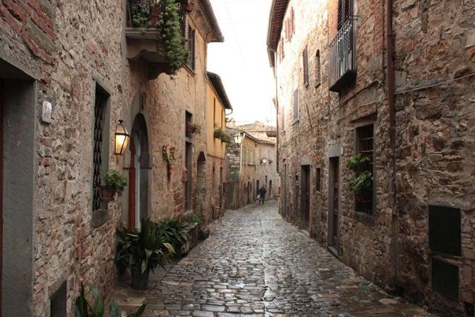 Signature Brunello di Montalcino Wine Tour from Siena - Tips to Make This Brunello Afternoon Feel Worth It