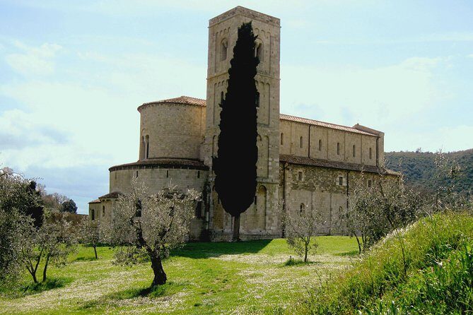 Small-Group Brunello di Montalcino Wine-Tasting Trip from Siena - Siena to Brunello Country: the day’s real rhythm