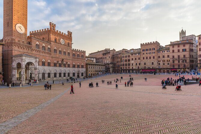 The Most Delicious Private Food Tour of Siena: 10 Tastings - Piazza del Campo: tasting near Siena’s most famous square