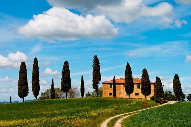 Tuscan Chianti Hills Horseback Riding Tour - Stable Time First: Helmet, Safety Talk, and Grooming Moments