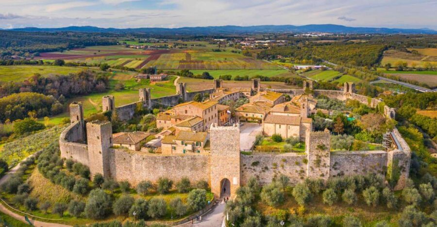 Tuscany: Self-Guided Video Tour with World's Top Experts - San Gimignano and Volterra: Medieval Towns You Can Read