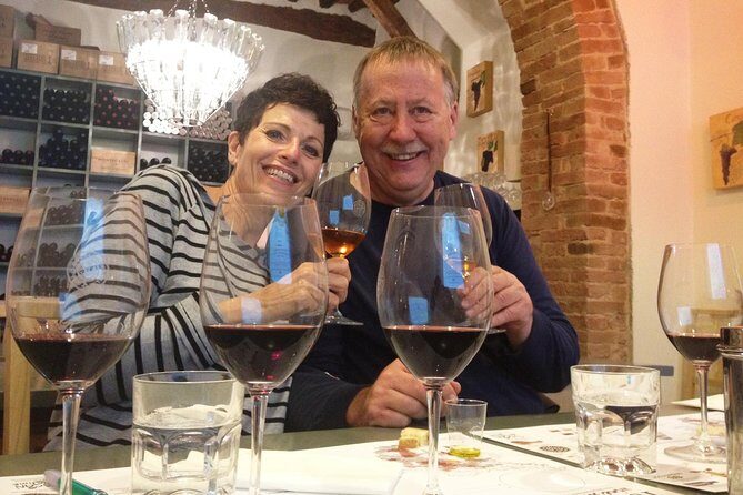 Wine Class - Tuscan Classics - What you taste: iconic Tuscan names plus the reason they taste the way they do